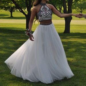 Sherri Hill Prom Dress